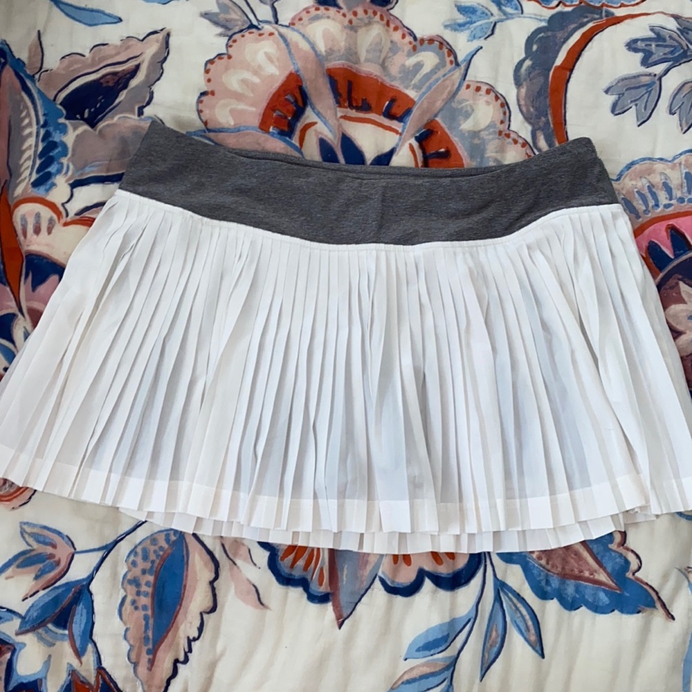 Lululemon Pleat to Street II Tennis Skirt